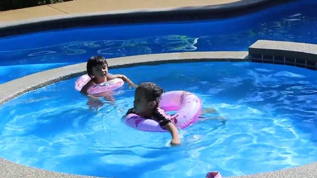 เล่นน้ำ ซันดารีสอร์ท กระบี่