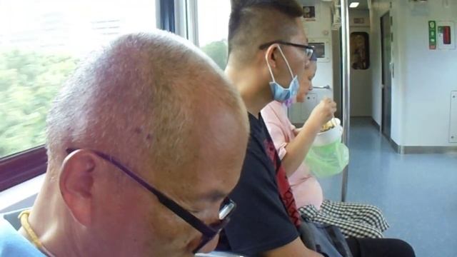 台鐵..2193次EMU800區間車新竹
