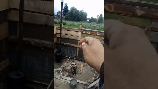 Мастерская из опилкобетона,сушу стены и ввариваю армопояс