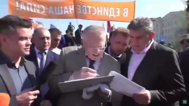 В. Жириновский за расследование развала СССР