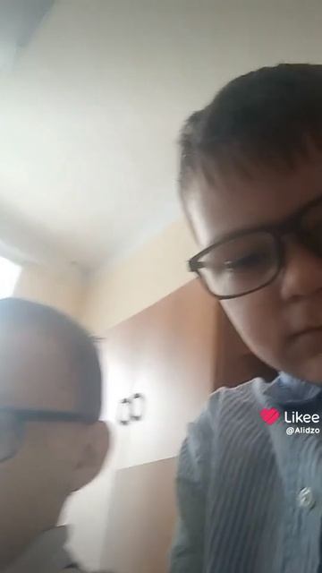 Танцы в школе