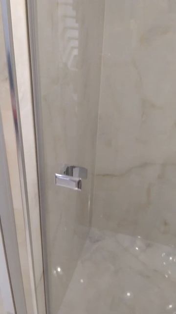 ДВЕРЬ В ДУШЕВУЮ НИШУ ДВУХСЕГМЕНТНАЯ TREND DOOR GK-862AP, ПРОФИЛЬ ХРОМ БЛЕСТЯЩИЙ, СТЕКЛО БЕСЦВЕТНОЕ