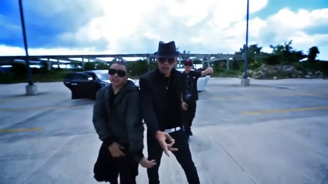 La Prendia (Official Video) - Kario & Yaret Ft. Galante "El Emperador" (Original)