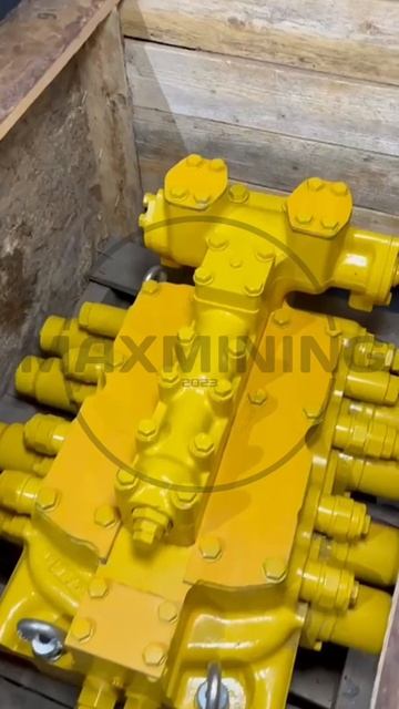 Гидрораспределитель Komatsu PC1250-8 |запчасти для карьерной и горнодобывающей техники