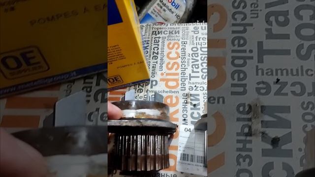 Наш Минск.На СТОфранцузов.Замена ремня ГРМ, ролика и помпы на Ситроен Ксара Пикассо.06.02.25 г.