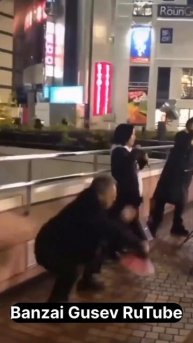 Когда приехал из Питера в Японию. #япония #юмор #мемы #мем #шортс #банзайгусев #питер