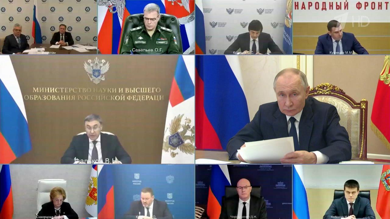 Подготовку инженерных кадров обсудил президент на заседании Совета по науке и образованию