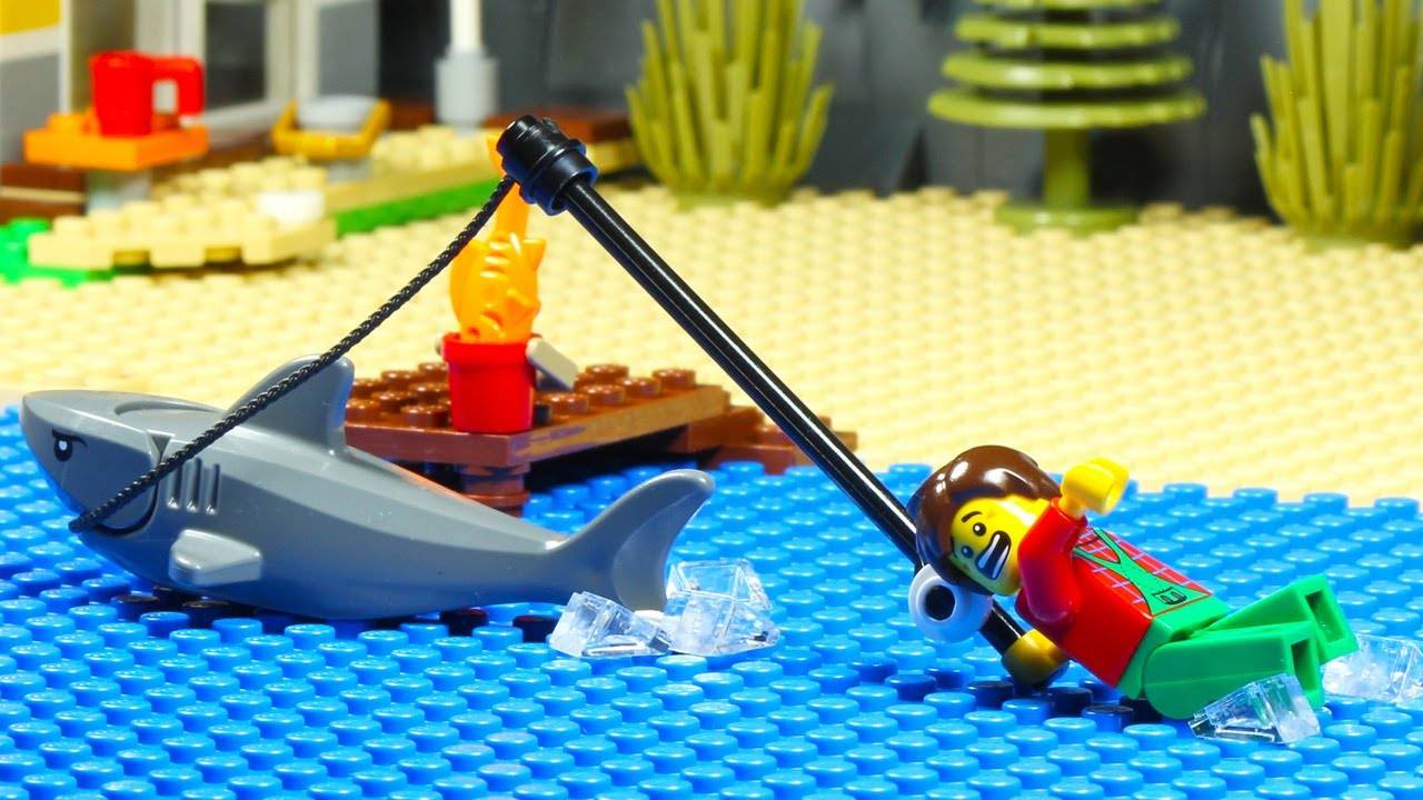 LEGO City Beach Shark Hunting Fail