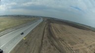 На крыле в погоне за машинами