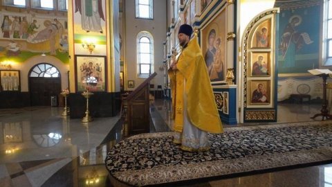 Остерегайтесь книжников, любящих ходить в длинных одеждах. О лицемерии. 2025.02.06