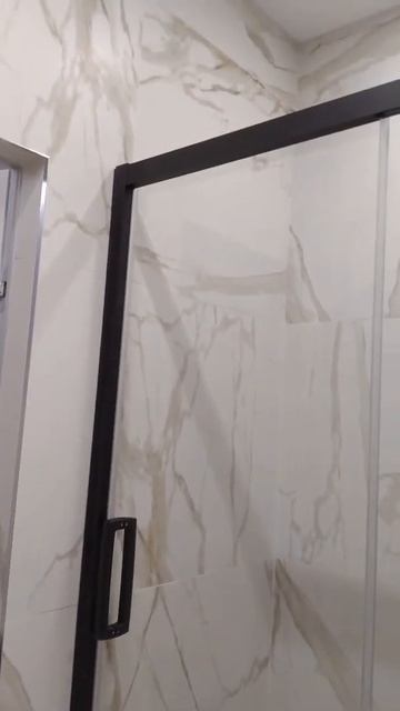 Дверь в душевую нишу KÜBELE DE019D2, профиль черный матовый, стекло бесцветное