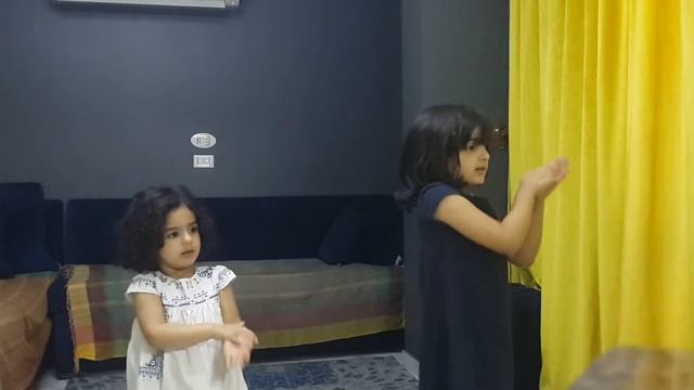 Baby Shark do do do Diana and Haya