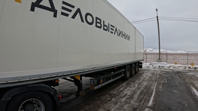 Последствия после взрыва колеса. Собираюсь на вахту в ТК Деловые Линии.Купил видеорегистратор в Мерс