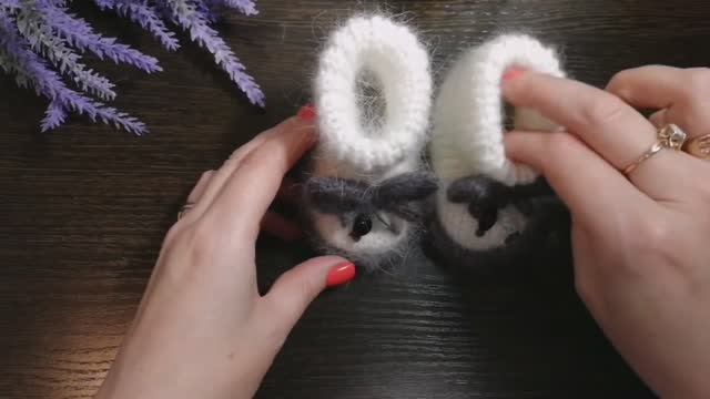 Пинетки спицами  для самых маленьких 0-3 месяца