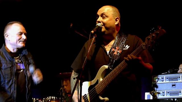 Nagy Feró és a Beatrice: Hosszú az a nap