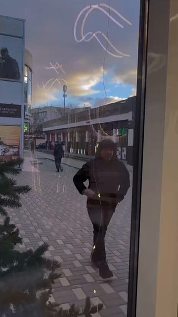 Во всем чёрном☝