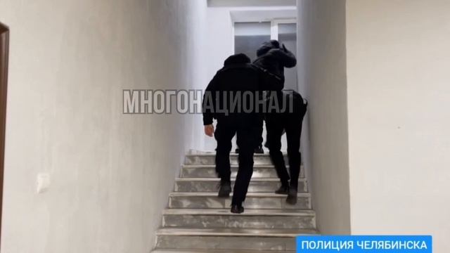 В дружном Челябинске этническая банда жестоко избила и ограбила местного жителя