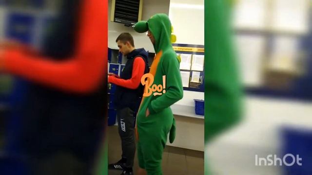 Прикол 2017.Дино уже не тот😂😂😂