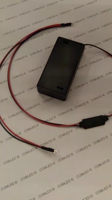 Kit 2 Mini LED Luz Fixa ou Pisca simultâneo com suporte para 2 pilhas pequenas