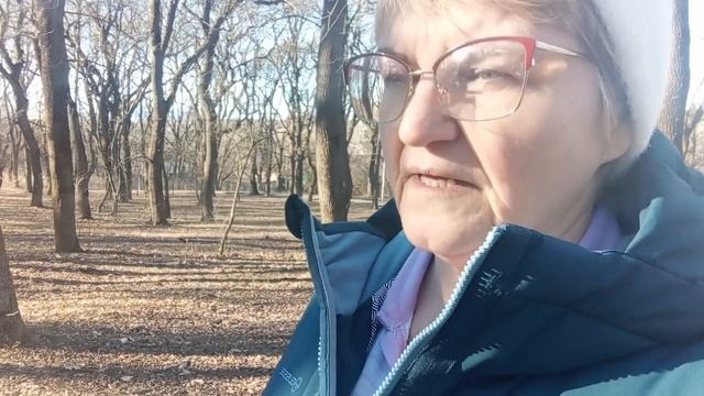 Продолжаю разговор,гуляя по парку Победы/Ессентуки