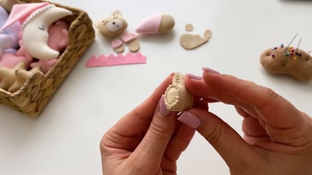 DIY | Sew a baby mobile for a newborn | Step by Step Tutorial