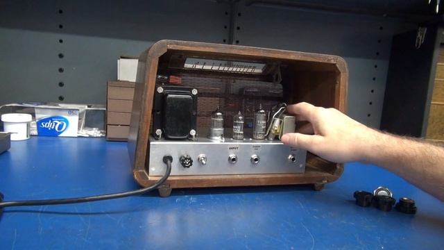 3 watt Class A tube Tremolo guitar amp 6CM6 tube easy inexpensive homebrew kit d-lab electronics