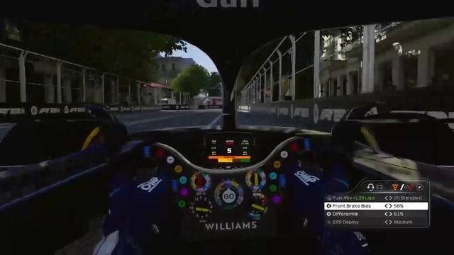 Полный хаос на трассе! Вылеты, аварии и борьба за лидерство на Azerbaijan GP 🏎💥