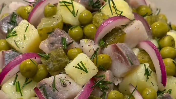 Попробуйте Вкуснейший САЛАТ...🥗😋    Рецепт с ЛАЙФХАКОМ в описании ✍️