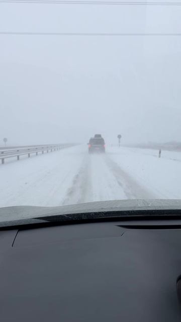 Таврида. Участок Феодосия -Белогорск . Дорога скользкая