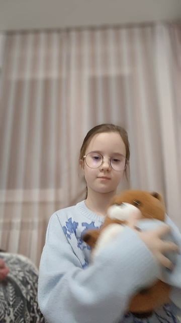 Сидим с бобром за столом 🦫🦫