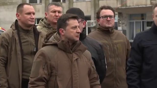 Спілкування Президента України Володимира Зеленського з представниками ЗМІ...