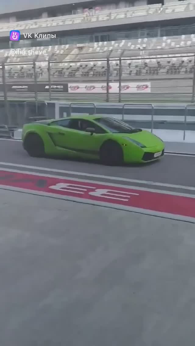 sport lambo;)