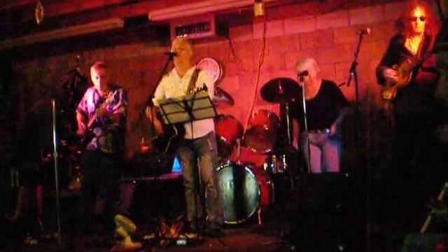 Neon Moon -  Just Got Started Lovin You  - James Otto.