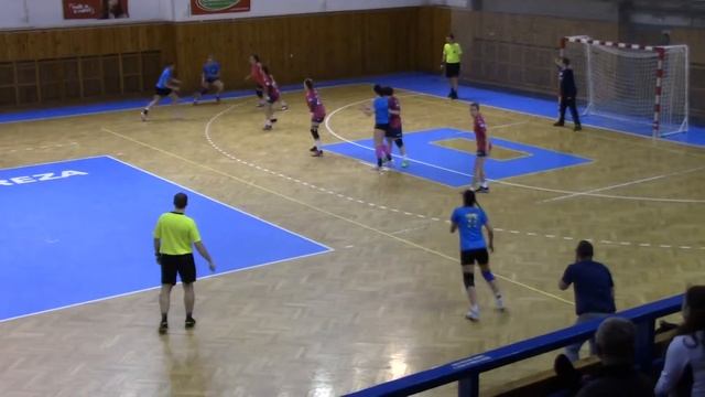 1. poločas utkání TJ Sokol Poruba B - Sokol Vršovice