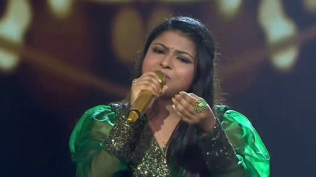 Pawandeep & Arunita New Performance | Dheere Dheere Se Meri Zindagi Mein Aana | Indian Idol 13 |