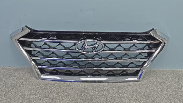 R1103482 РЕШЕТКА РАДИАТОРА HYUNDAI TUCSON 3 2018-2021 Б/У 86350D7600