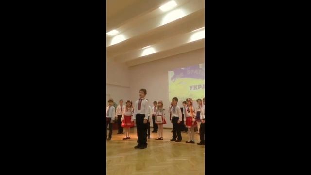 Сашко Цвігун, вірш Ліни Костенко "Крила"