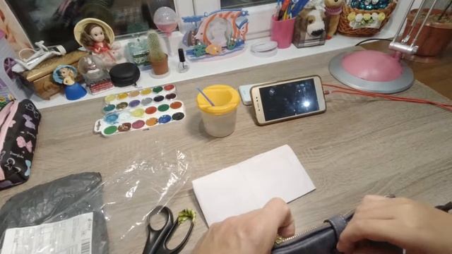 Кошелек  из нубука на молнии. AliExpress