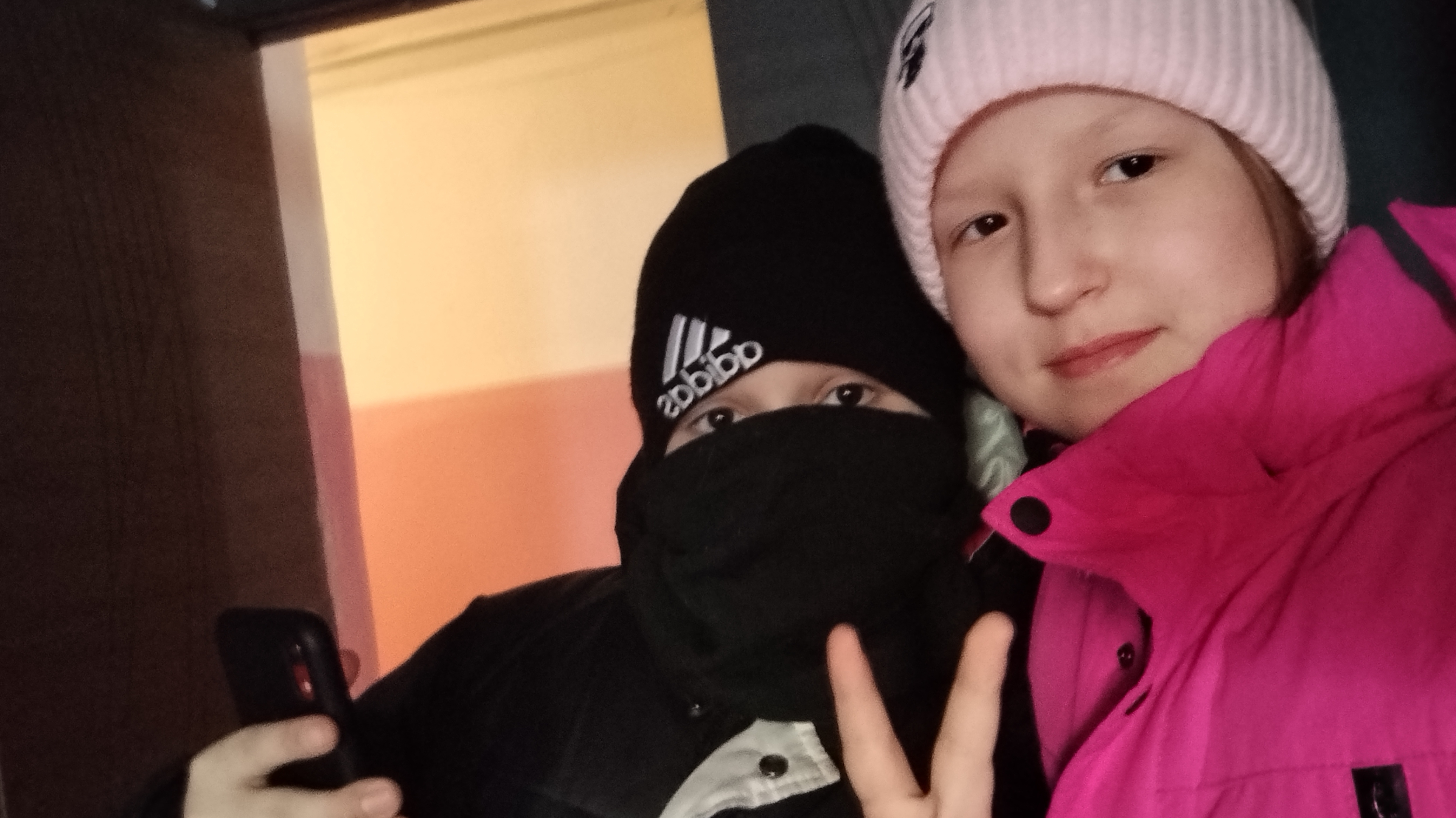 гуляем и исследуем что либо^^