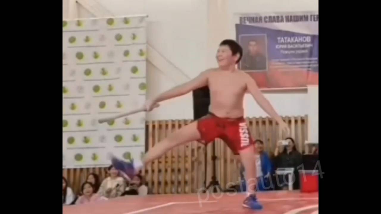 Вирусный танец:) Победил и станцевал! Молодец!