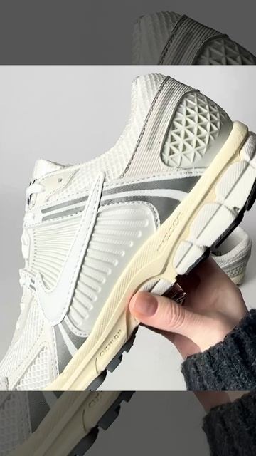Rickstore.ru - распаковка Nike Zoom Vomero 5