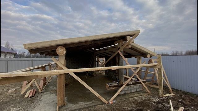 Беседка из сухостойного бревна КЕЛО