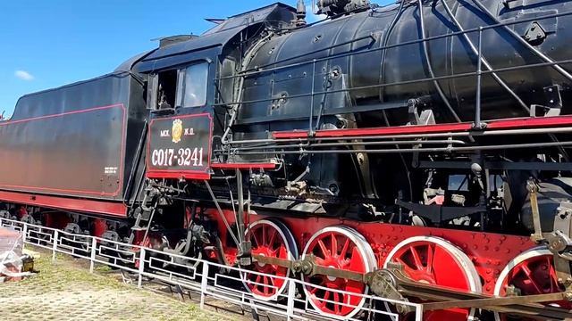 Краткий обзор паровоза СО17-3241 в депо Подмосковная