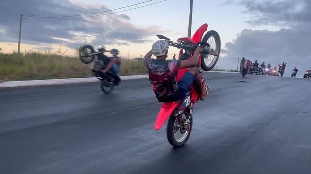 MANDEI MANDANDO NA CRF250 DE TRILHA 🔥
