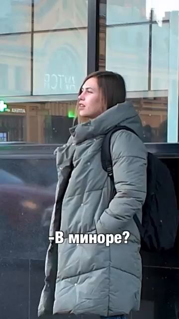 НАШЕЛ ТАЛАНТ НА УЛИЦЕ #кино #спб #юмор #актриса #вау