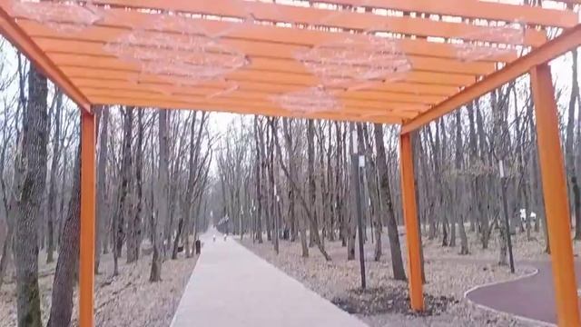 Майкоп. Прогулка в городском парке Мэздах.