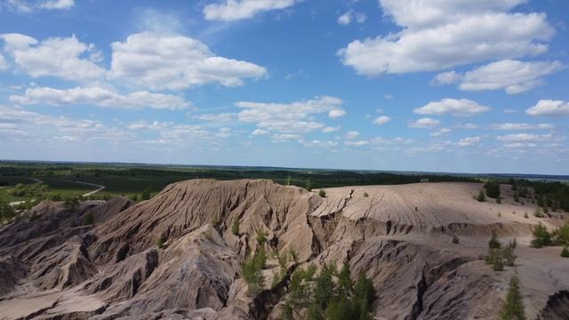 Горный велик и горы. Голубые озера в Тульской области.