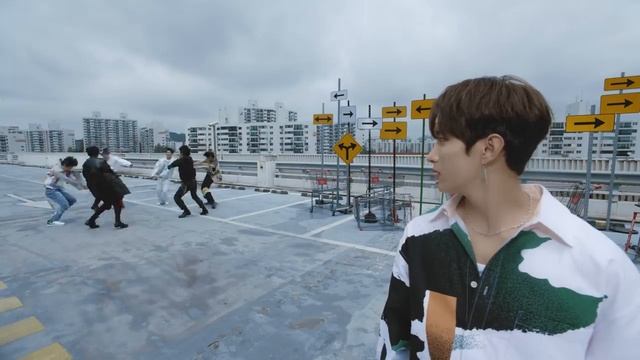 SEVENTEEN (세븐틴) 'Left & Right' Official MV