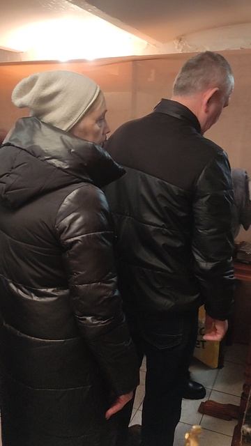 1000148896.mp4Все приложились к Евангелию и Напрестольному Кресту