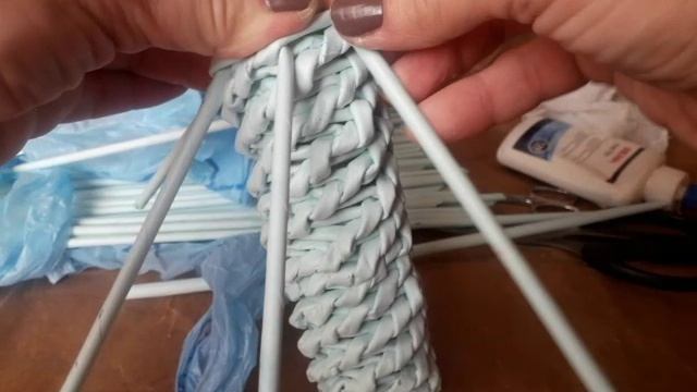 Основа для венка из бумажной лозы. Мастер класс.